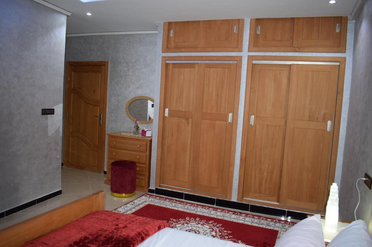 Moonrise Villa Vip มิเดลท์ ภายนอก รูปภาพ