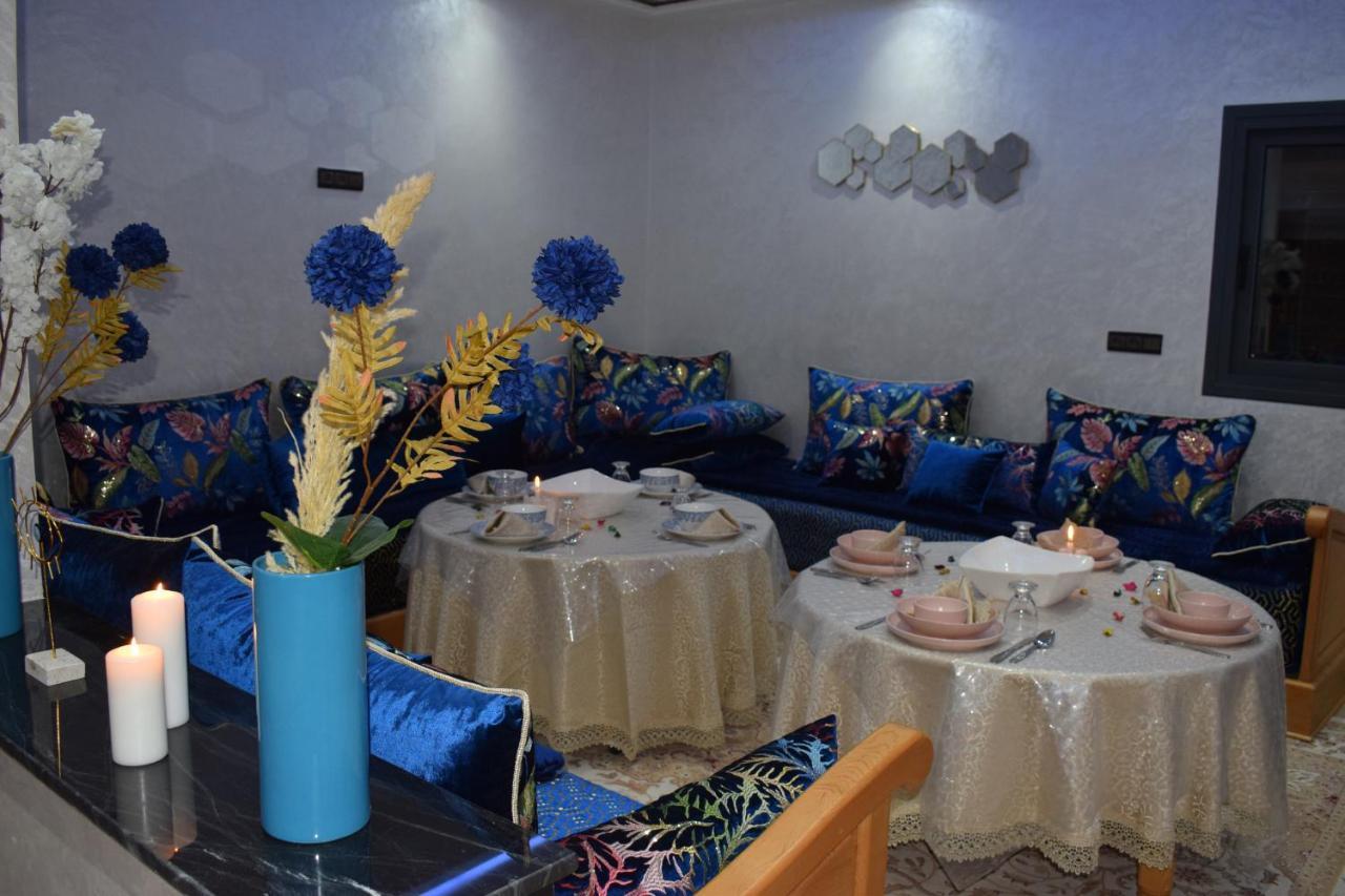 Moonrise Villa Vip มิเดลท์ ภายนอก รูปภาพ